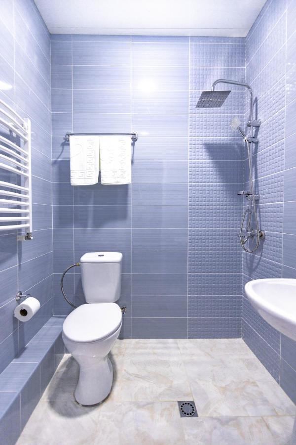 Hotel Caucasus Bordżomi Zewnętrze zdjęcie